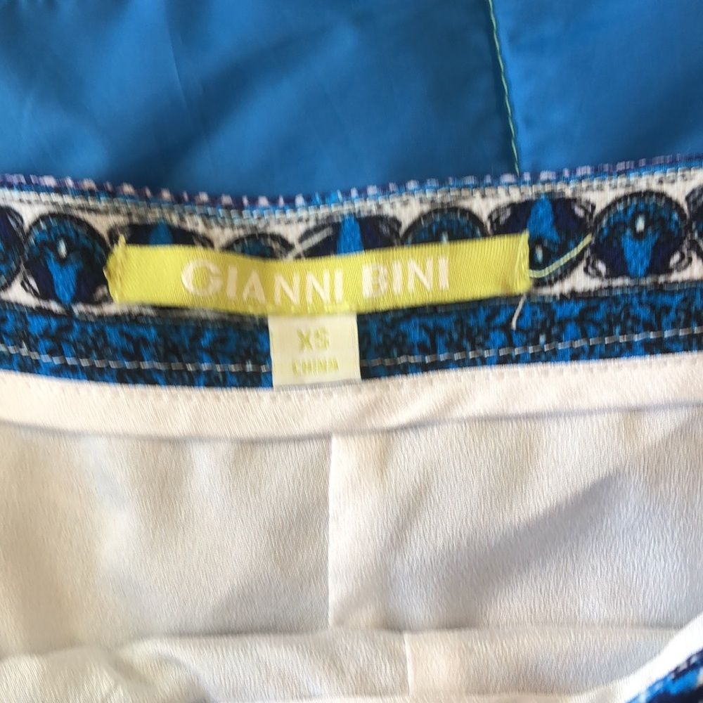 Patterned Short - image 2